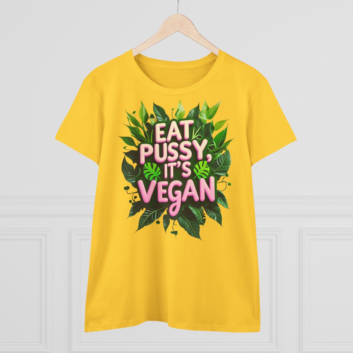 Eat Pussy, it's Vegan -girlie